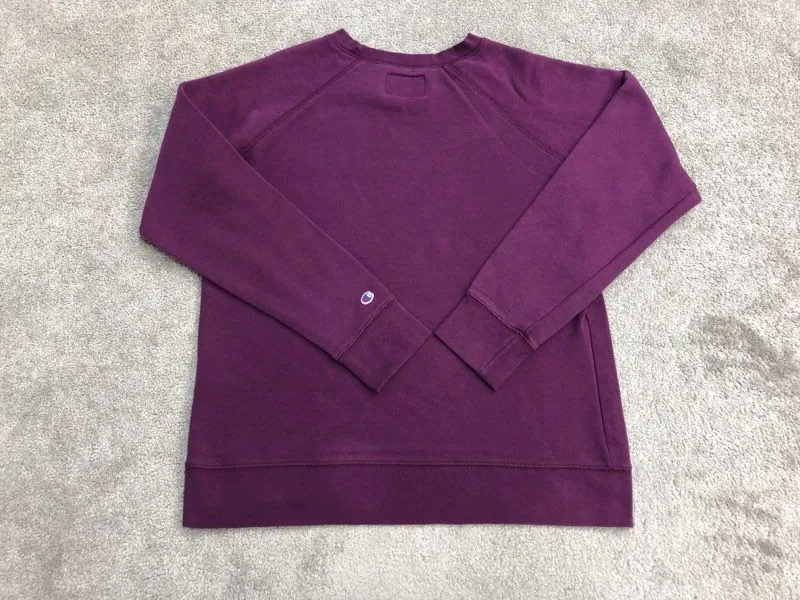 Champion Sweatshirt Womens Medium Purple Pullover Sweater Athleticwear Spellout