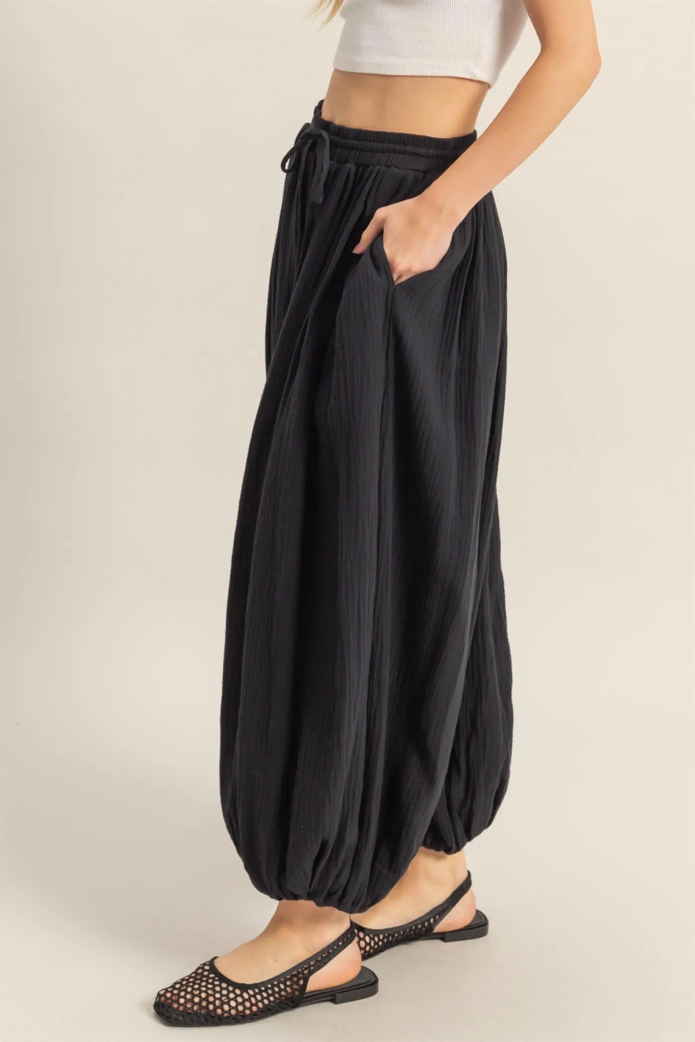 HF25C462-Double Gauze High-Waist Baggy Pants