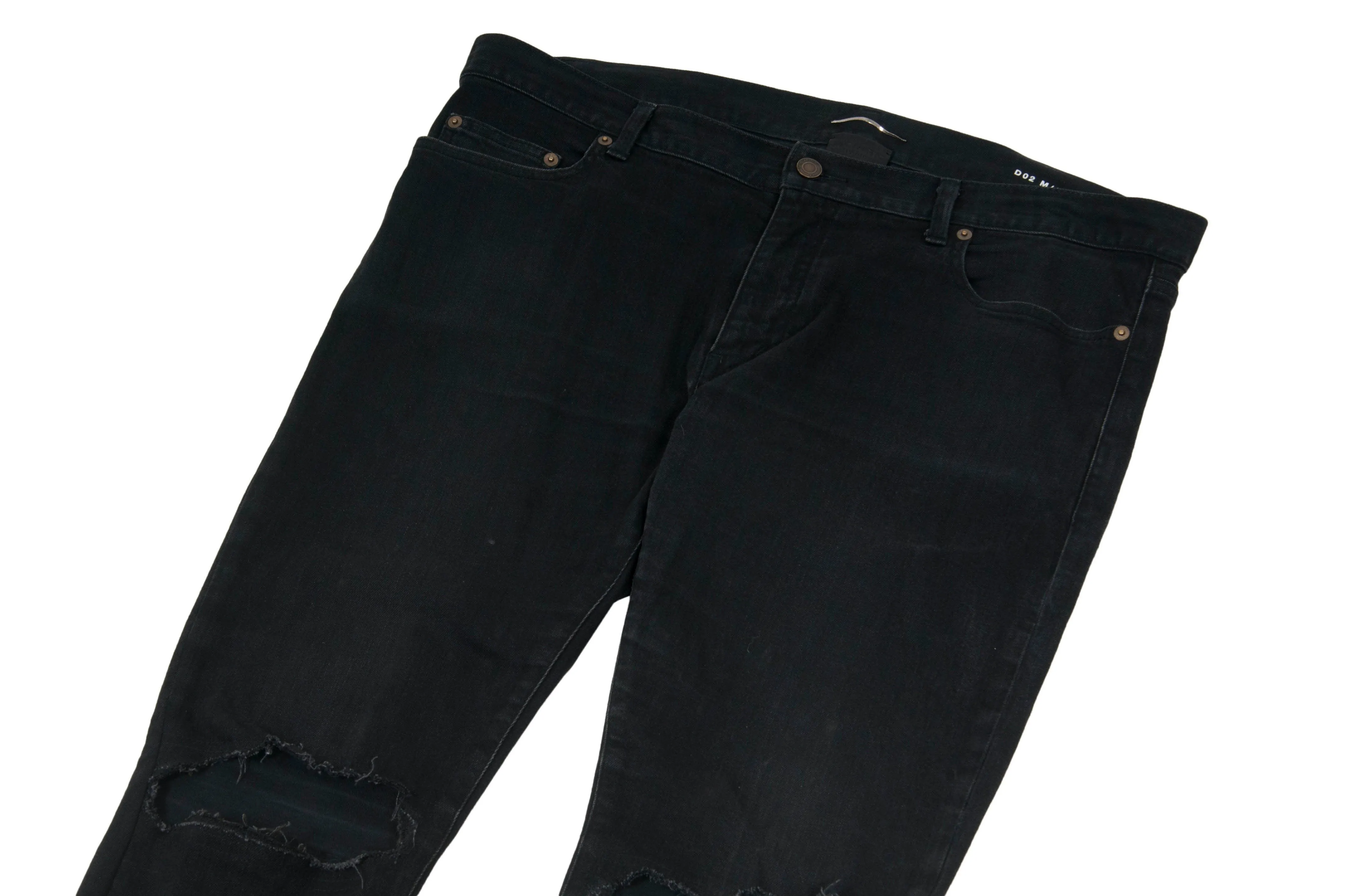 Knee Blowout D02 Jeans