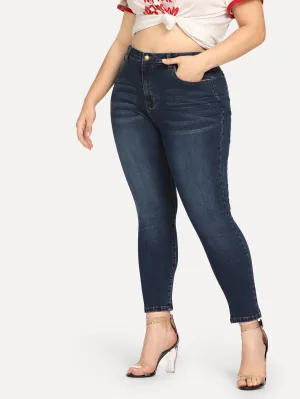 SHEIN Plus Dark Wash Skinny Crop Jeans